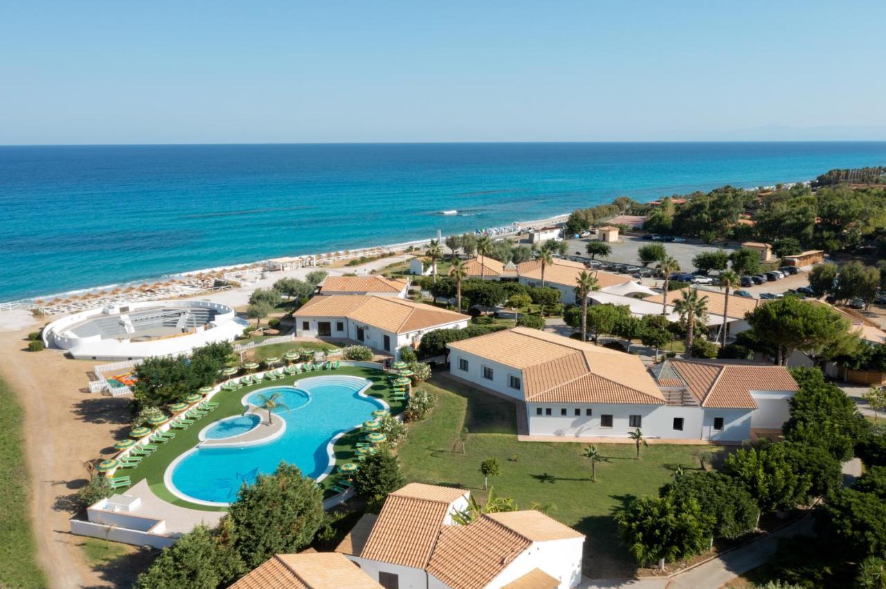 Hotel Voi Le Muse Essentia Zambrone Esterno foto