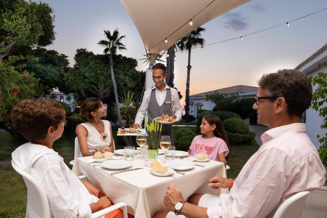 Hotel Voi Le Muse Essentia Zambrone Esterno foto
